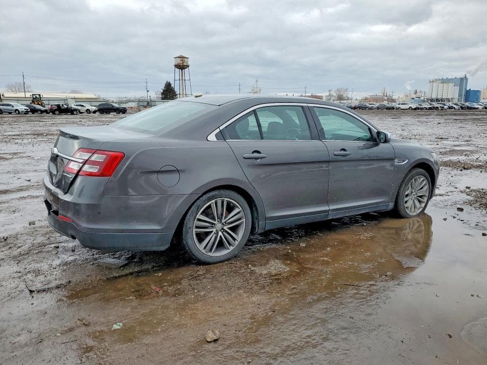 2019 FORD TAURUS LIMITED 3