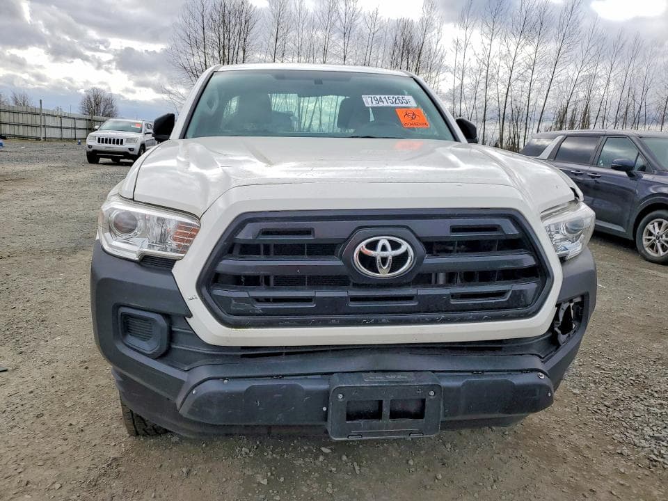 2017 TOYOTA TACOMA SR 5