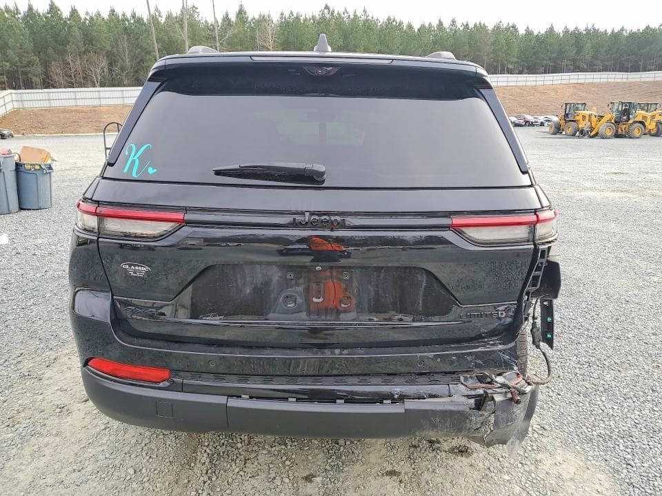 2023 JEEP GRAND CHEROKEE LIMITED 6