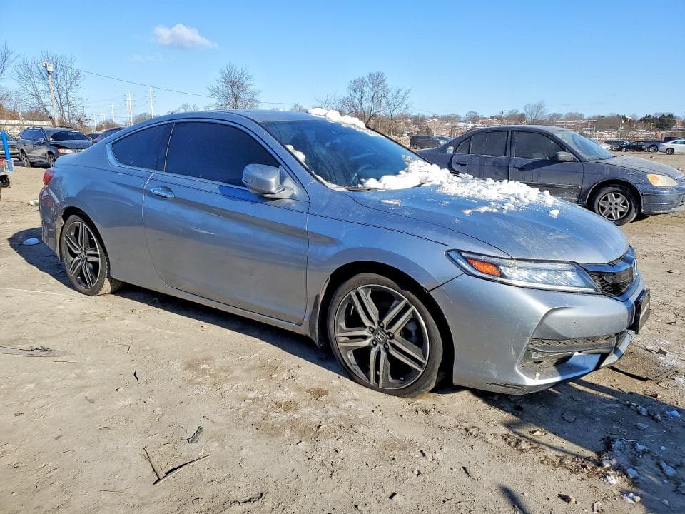2017 HONDA ACCORD TOURING 4