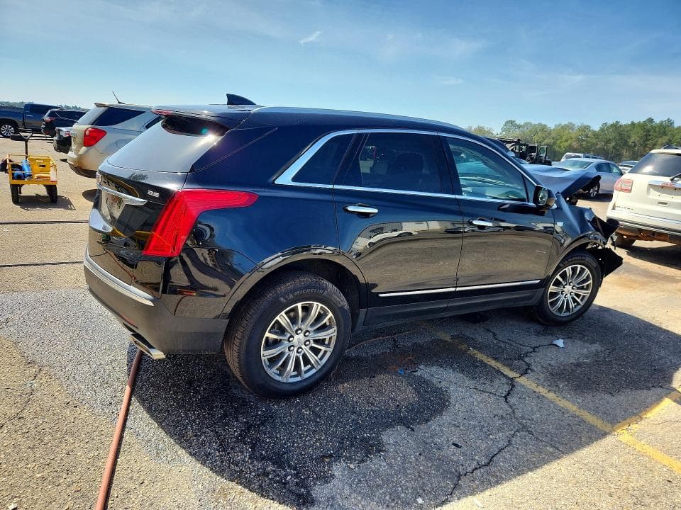 2018 CADILLAC XT5 LUXURY 3