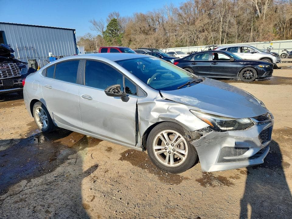 2017 CHEVROLET CRUZE LT 4