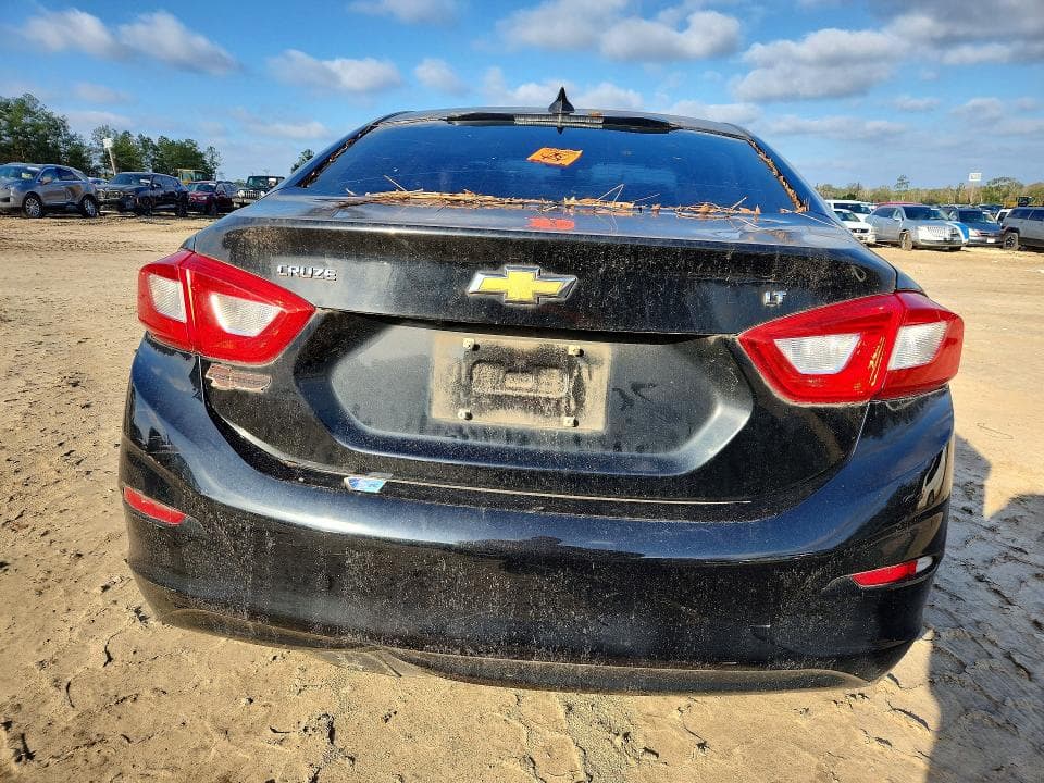 2017 CHEVROLET CRUZE LT 6