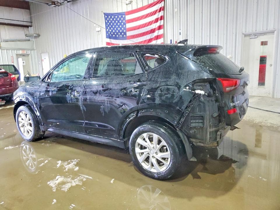 2020 HYUNDAI TUCSON SE 2
