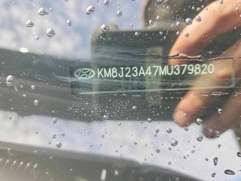 2021 HYUNDAI TUCSON SE 12