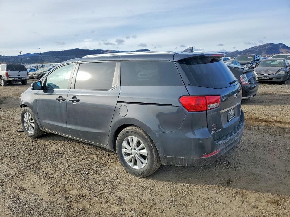 2017 KIA SEDONA LX 2