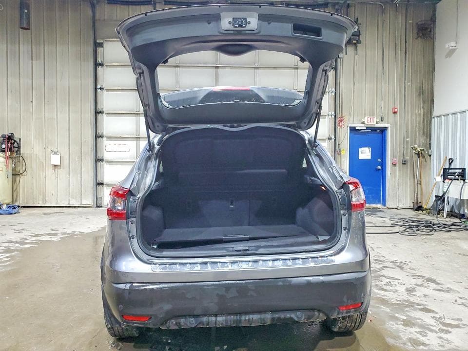 2022 NISSAN ROGUE SPORT SV 6