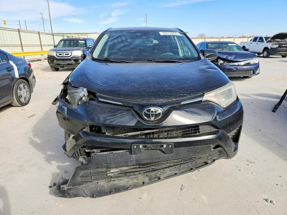 2018 TOYOTA RAV4 LE 5