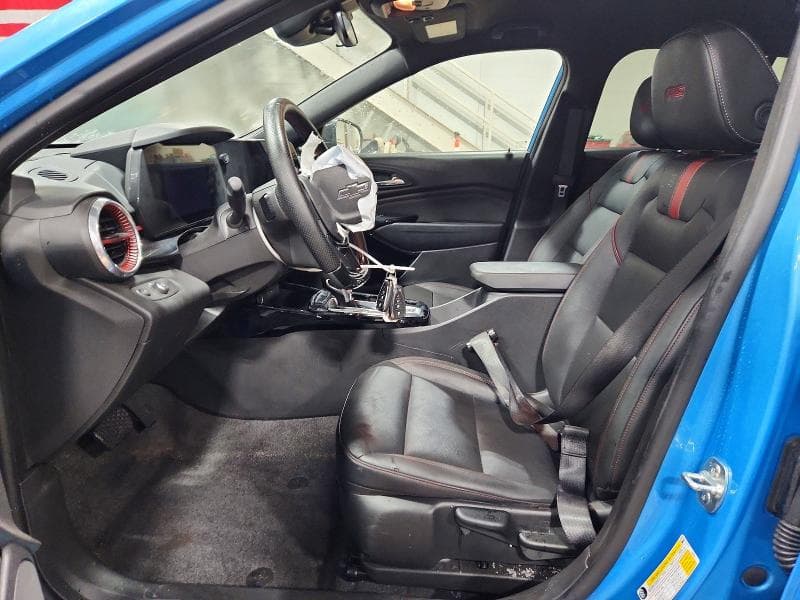 2025 CHEVROLET TRAX 2RS 7