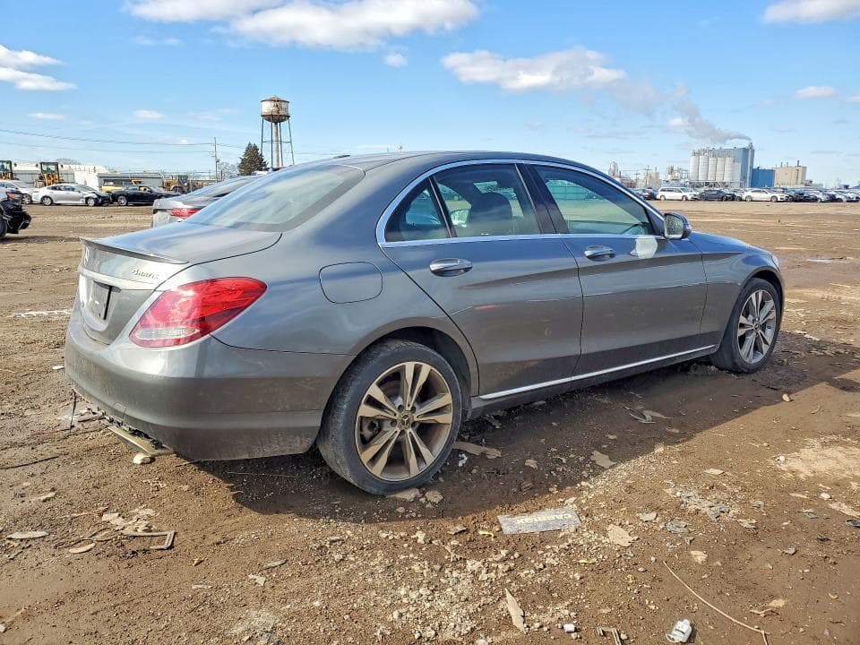 2018 MERCEDES-BENZ C 300 4MATIC 3