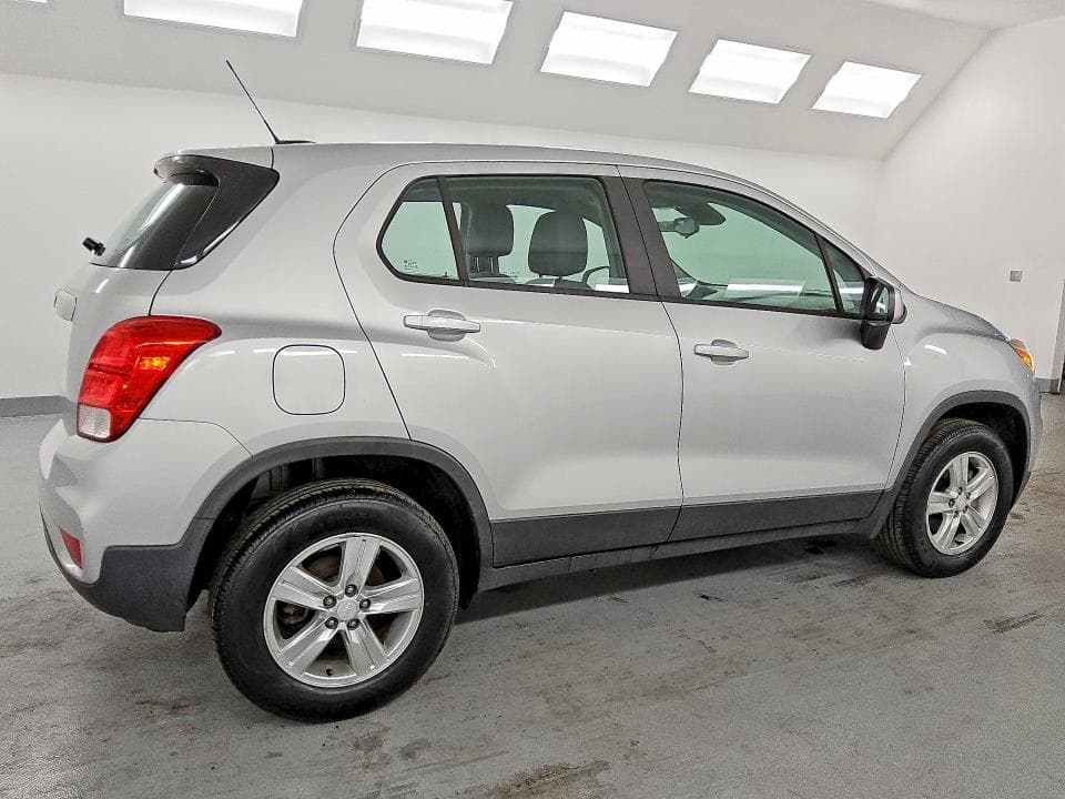 2017 CHEVROLET TRAX LS 3