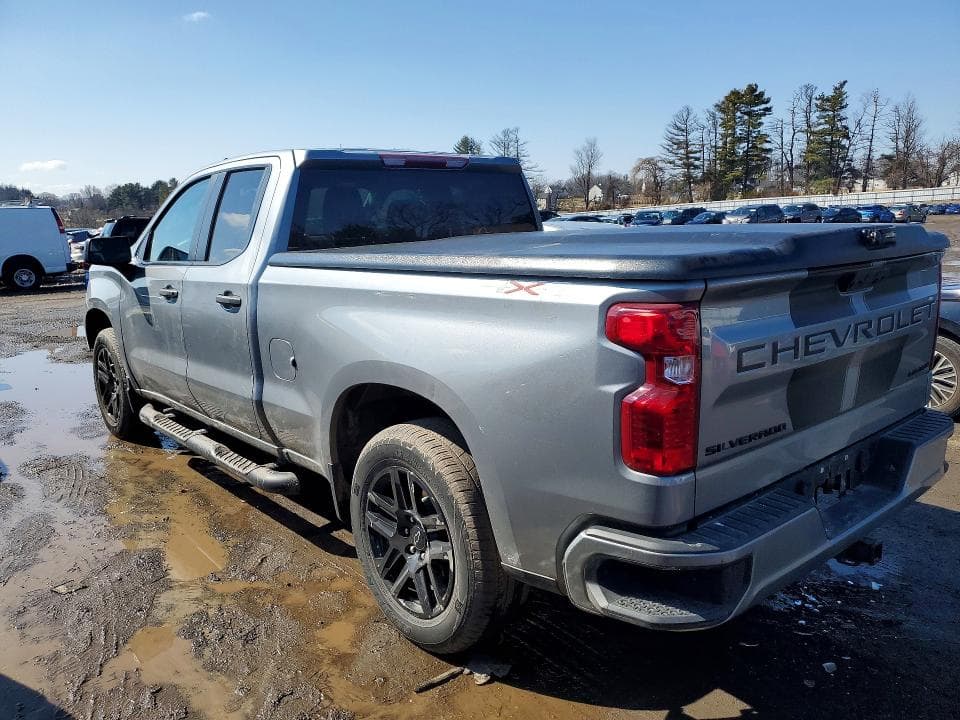 2023 CHEVROLET SILVERADO K1500 CUSTOM 2