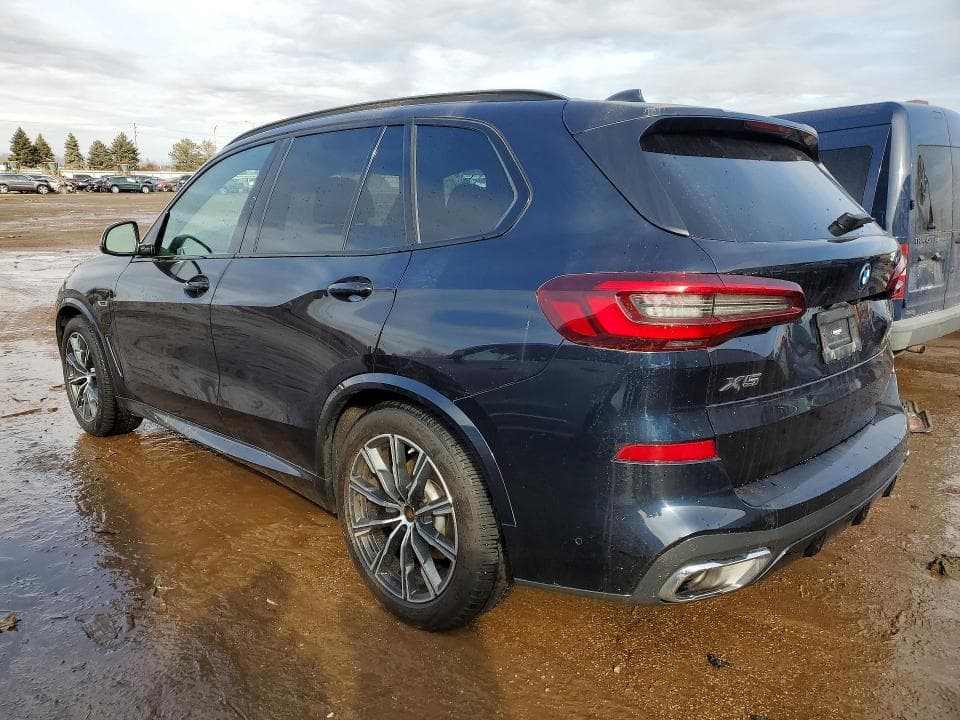 2023 BMW X5 XDRIVE45E 2