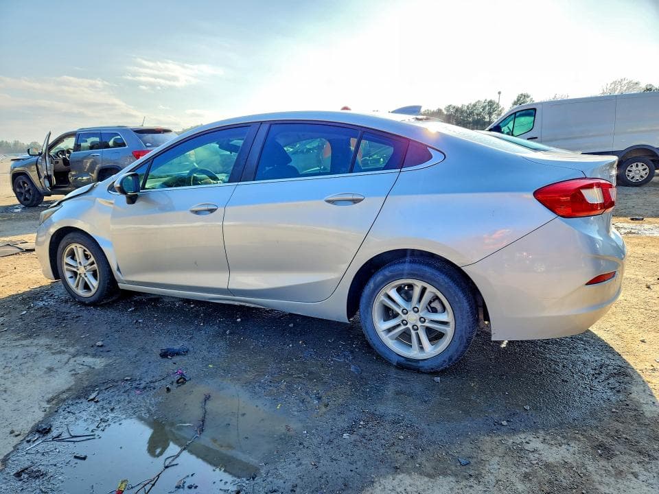 2017 CHEVROLET CRUZE LT 2