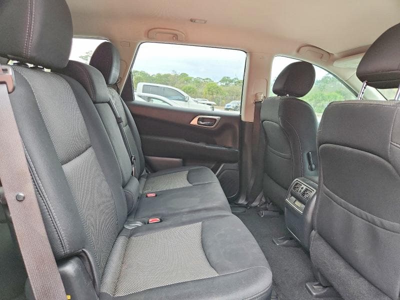 2017 NISSAN PATHFINDER S 11