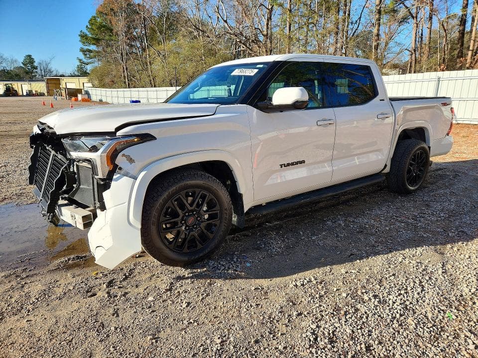 2022 TOYOTA TUNDRA CREWMAX SR - 1