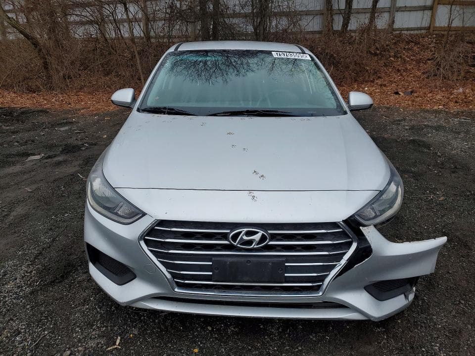 2019 HYUNDAI ACCENT SE 5