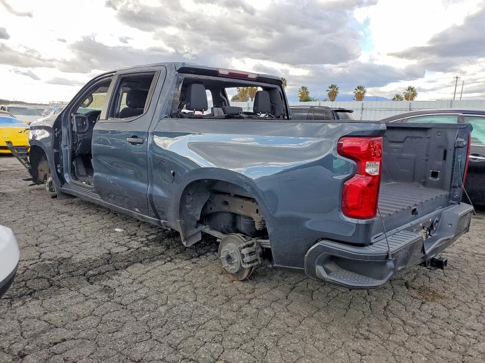 2022 CHEVROLET SILVERADO LTD C1500 CUSTOM 2