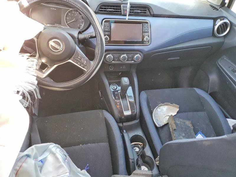 2024 NISSAN VERSA SV 8