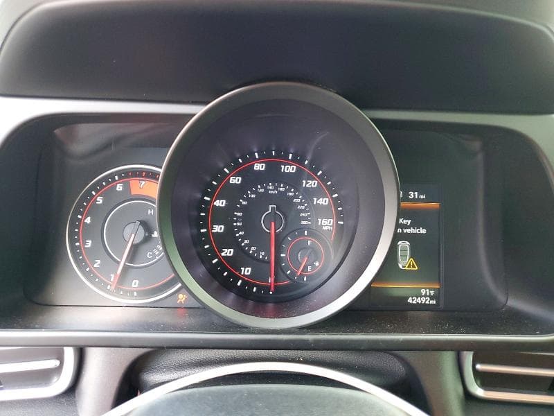 2023 HYUNDAI ELANTRA SEL 9