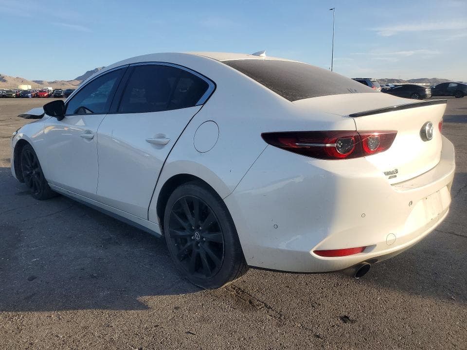 2021 MAZDA 3 PREMIUM PLUS 2