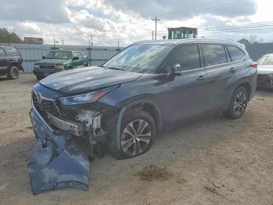 2020 TOYOTA HIGHLANDER XLE - 1