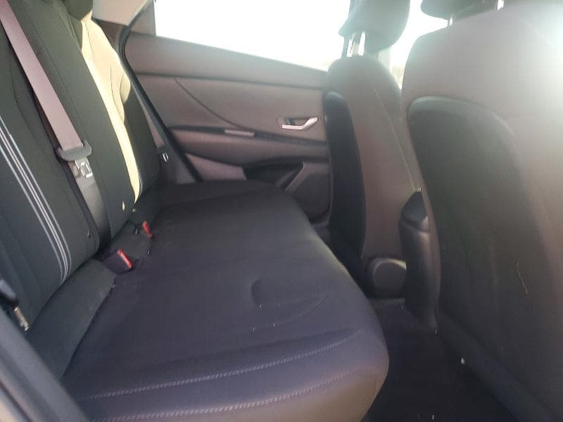 2023 HYUNDAI ELANTRA SEL 10