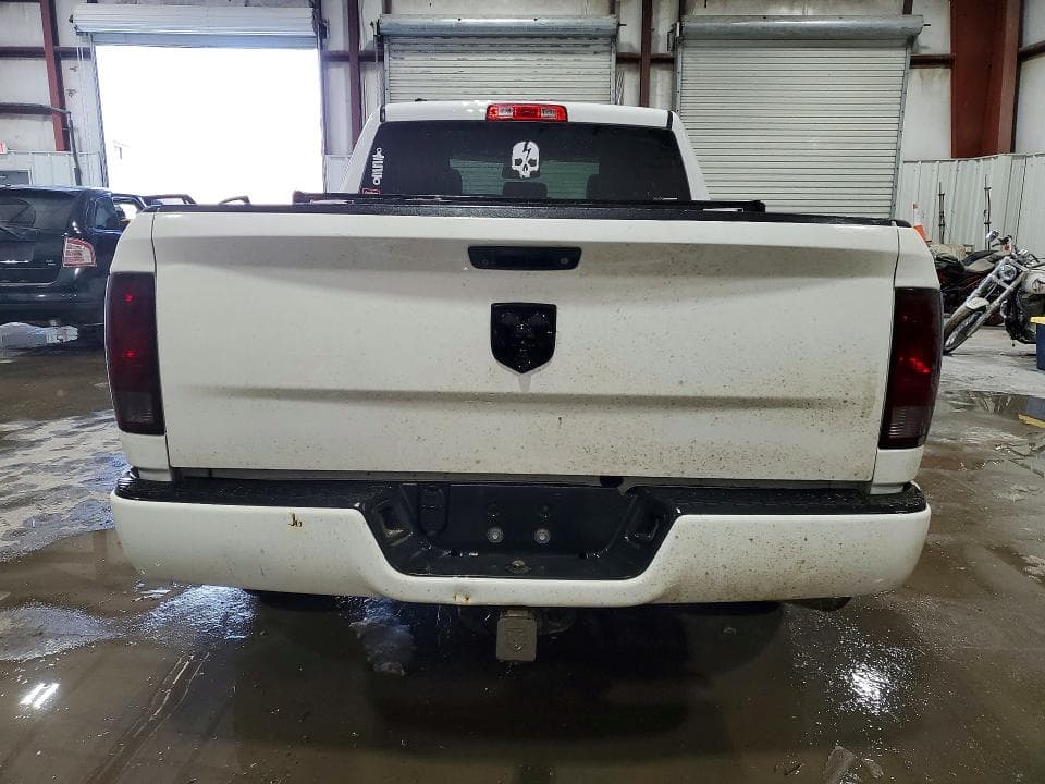 2018 RAM 1500 ST 6