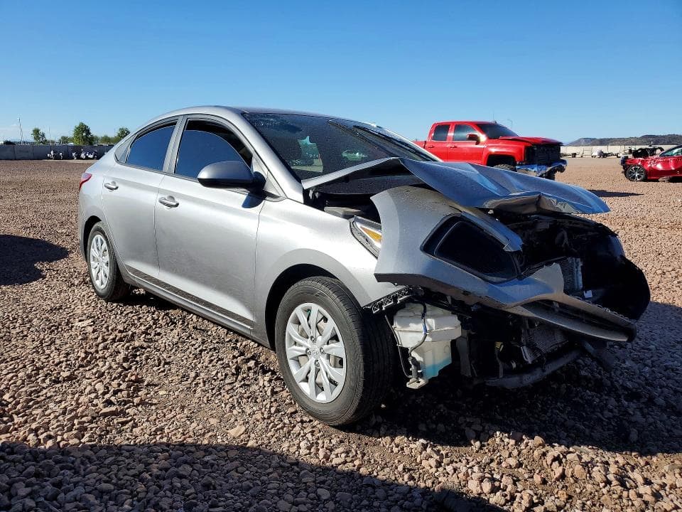 2021 HYUNDAI ACCENT SE 4