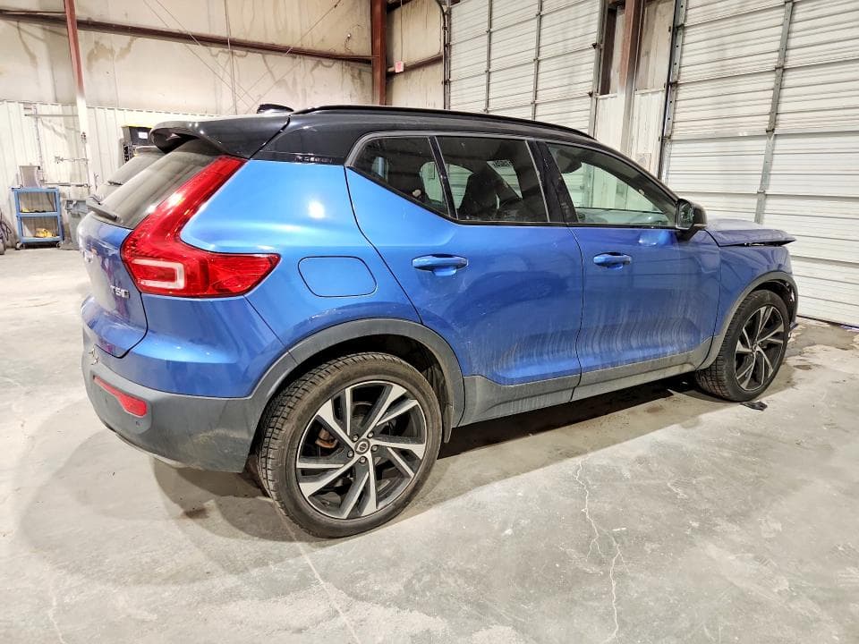 2020 VOLVO XC40 T5 R-DESIGN 3