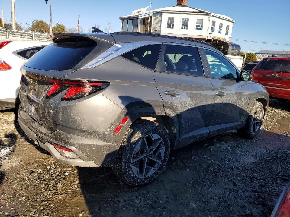 2025 HYUNDAI TUCSON SEL 3