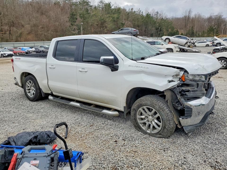 2019 CHEVROLET SILVERADO K1500 LT 4