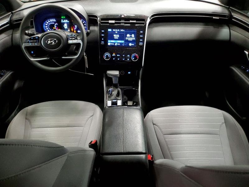 2023 HYUNDAI SANTA CRUZ SE 8