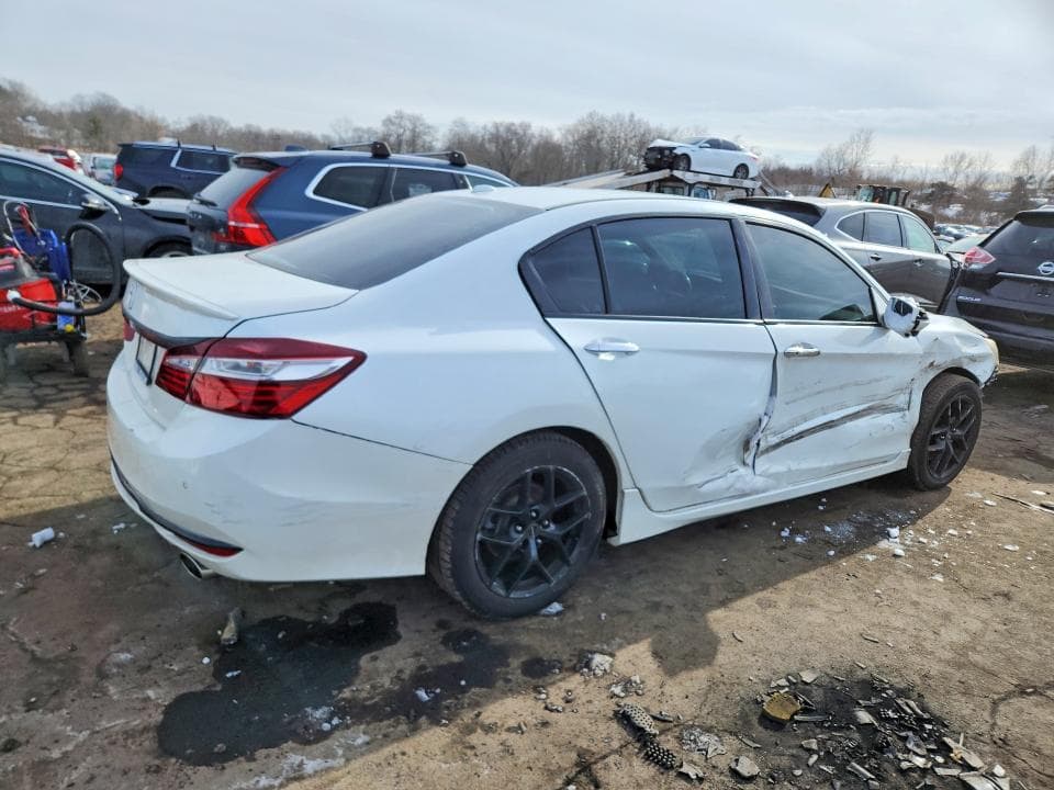 2017 HONDA ACCORD TOURING 3