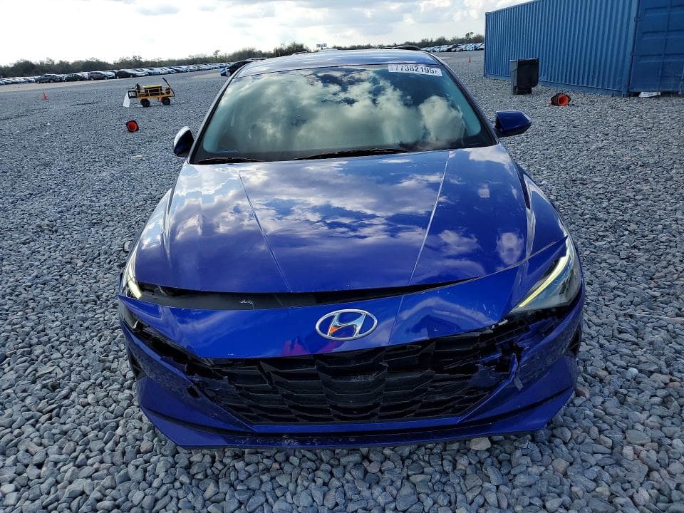 2023 HYUNDAI ELANTRA SEL 5