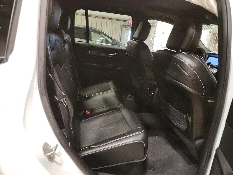 2023 JEEP GRAND CHEROKEE LAREDO 10