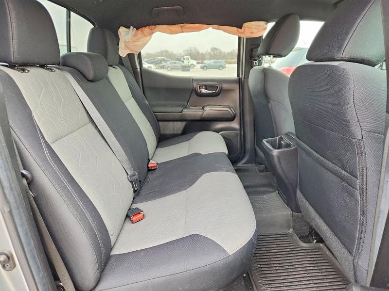 2022 TOYOTA TACOMA DOUBLE CAB 10