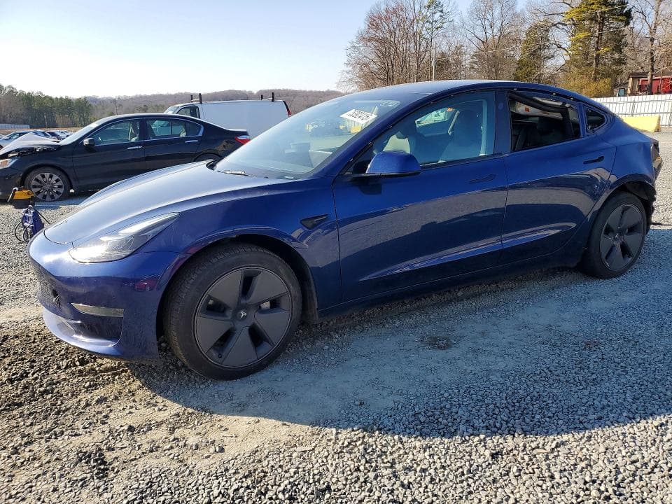2023 TESLA MODEL 3 - 1