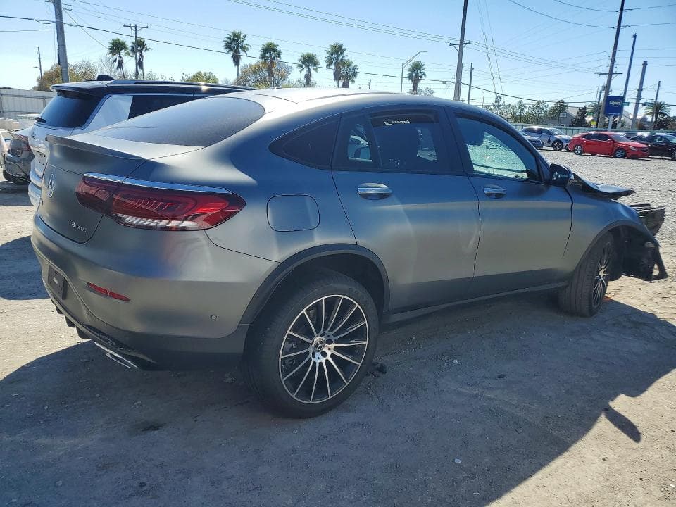 2023 MERCEDES-BENZ GLC COUPE 300 4MATIC 3