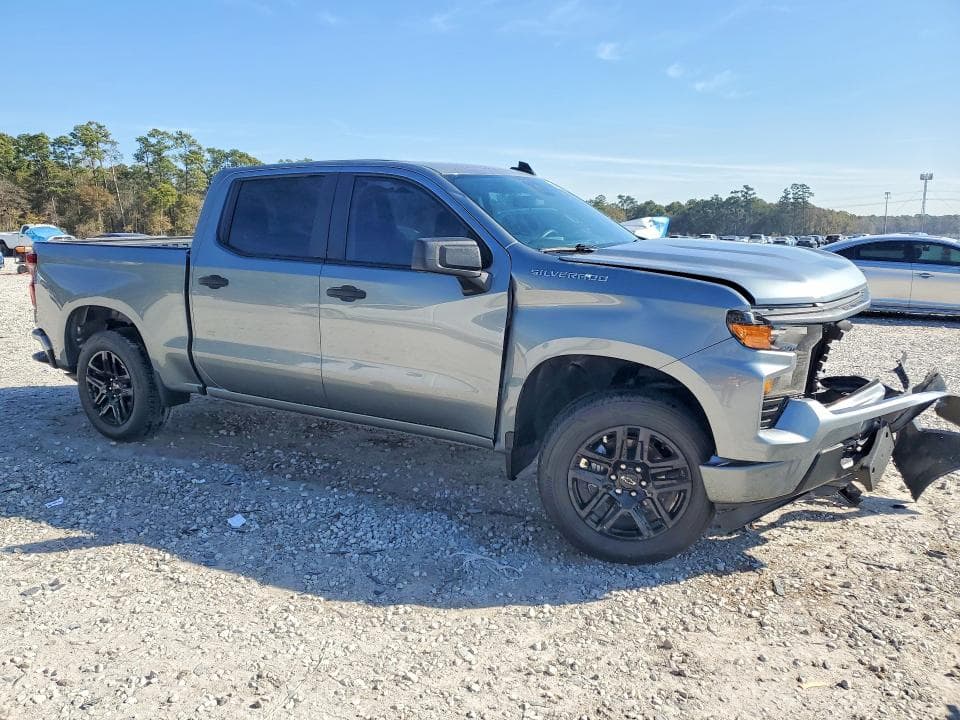 2024 CHEVROLET SILVERADO C1500 CUSTOM 4