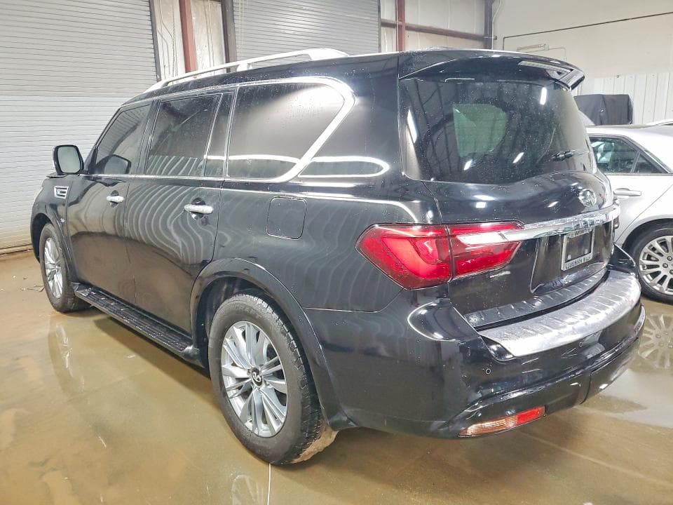2019 INFINITI QX80 LUXE 2