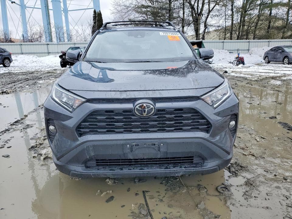2020 TOYOTA RAV4 XLE PREMIUM 5