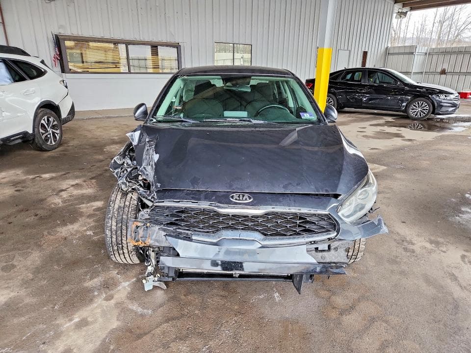 2019 KIA FORTE GT LINE 5
