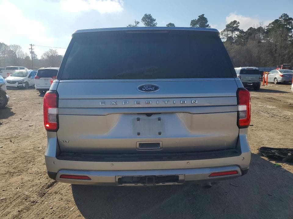 2022 FORD EXPEDITION XLT 6