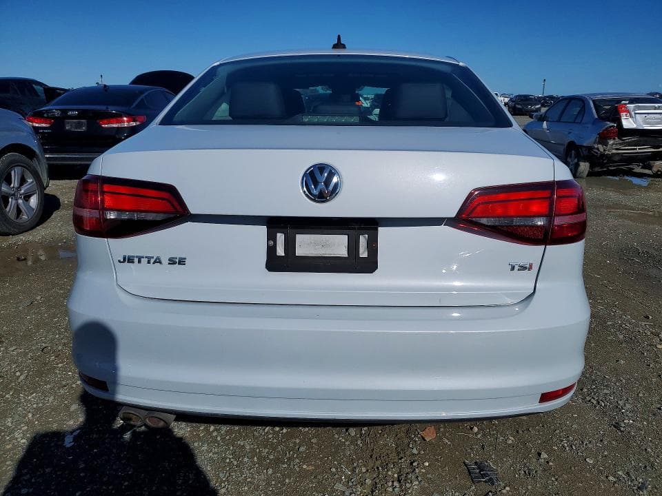 2017 VOLKSWAGEN JETTA SE 6