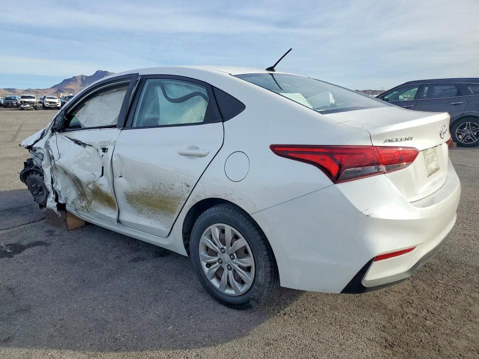 2018 HYUNDAI ACCENT SE 2