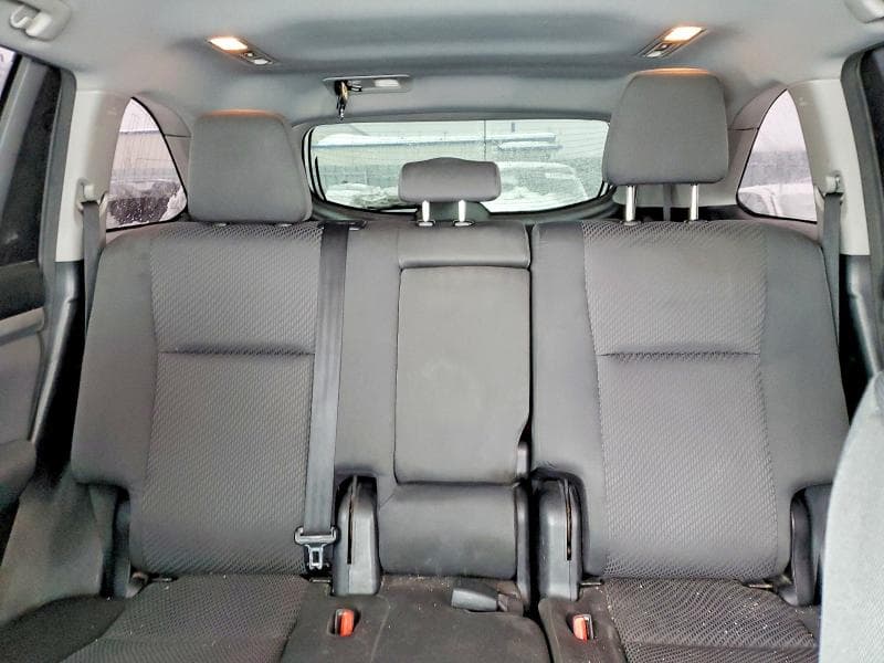 2018 TOYOTA HIGHLANDER LE 10