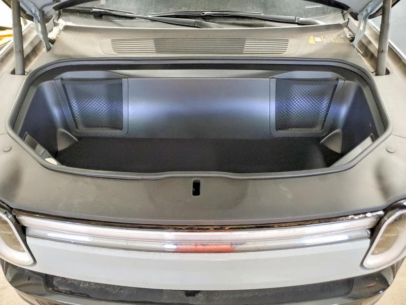2025 RIVIAN R1T ADVENTURE 11