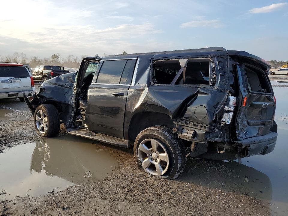 2017 CHEVROLET SUBURBAN C1500 LT 2