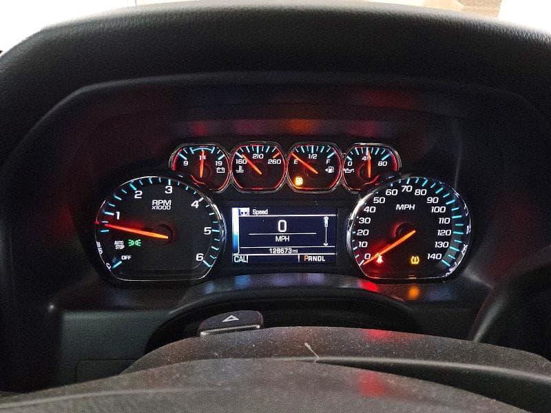 2018 CHEVROLET SILVERADO C1500 LT 9
